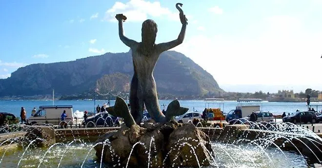 Happy Home - Mondello Palermo 0*,  Italy
